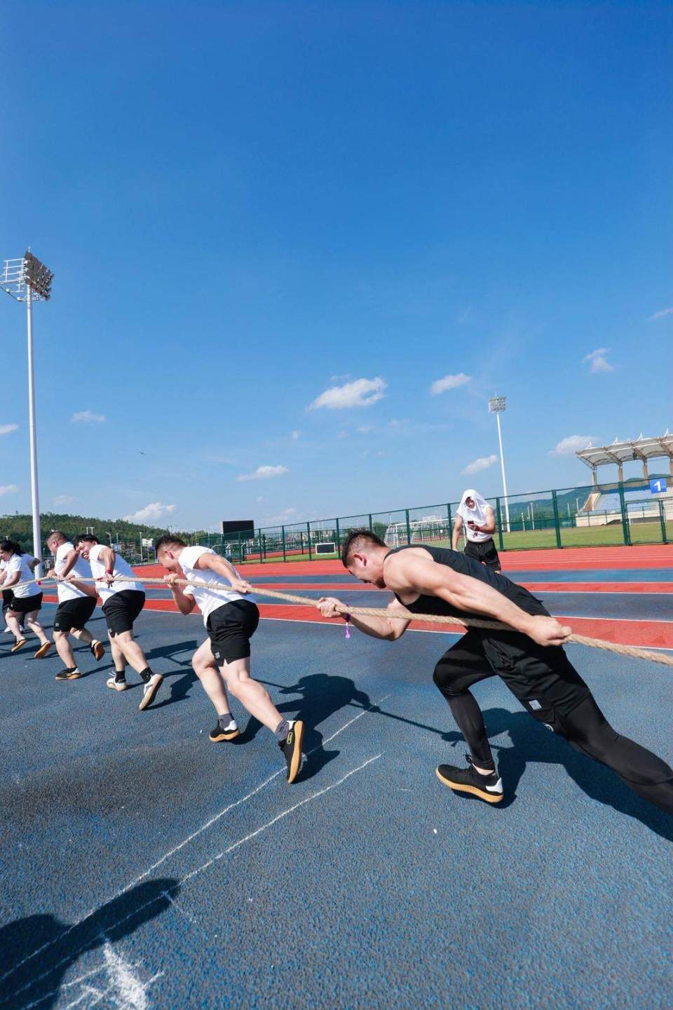 Na, 月举行的省, 深度融合 Na, 月举行的省, 深度融合