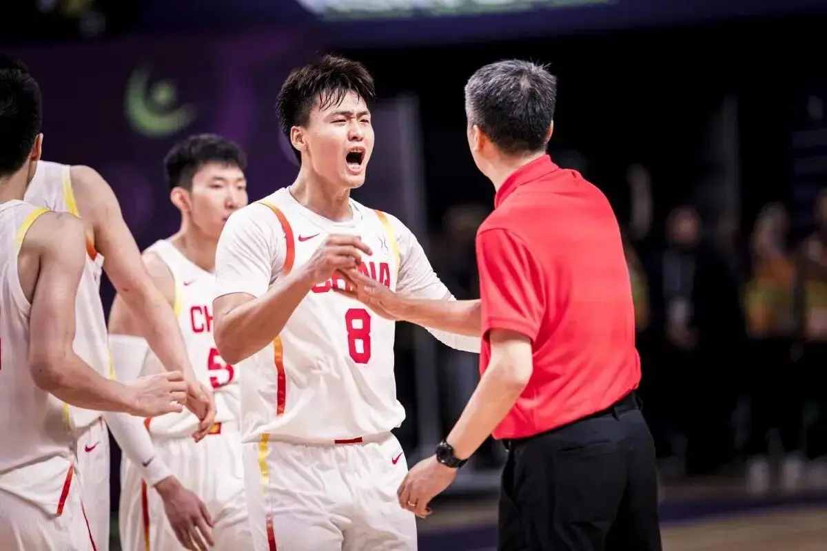 拼劲十足, 中国男篮视, 亚的这场比